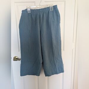 Jessica Simpson BN Capri Pant